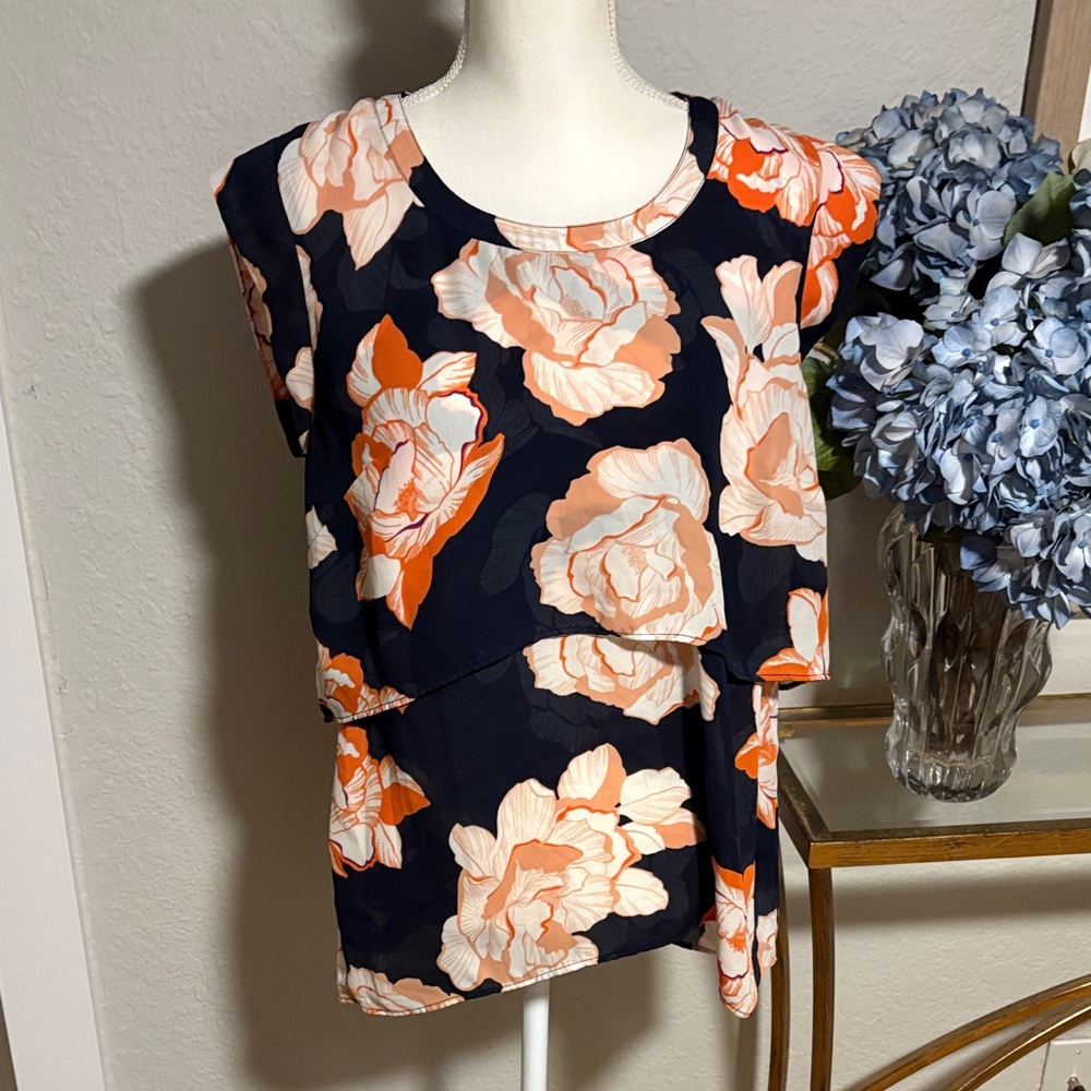 CAbi sleeveless orange and navy floral blouse size medium